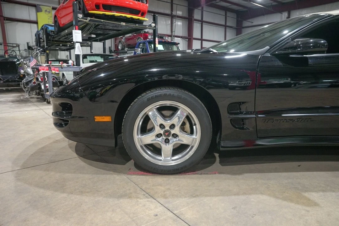 2001 Pontiac Firebird Trans Am 4th Gen - Image 19 of 31