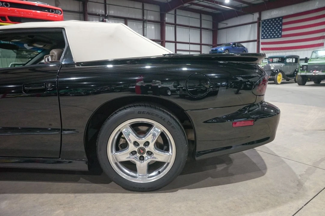 2001 Pontiac Firebird Trans Am 4th Gen - Image 21 of 31