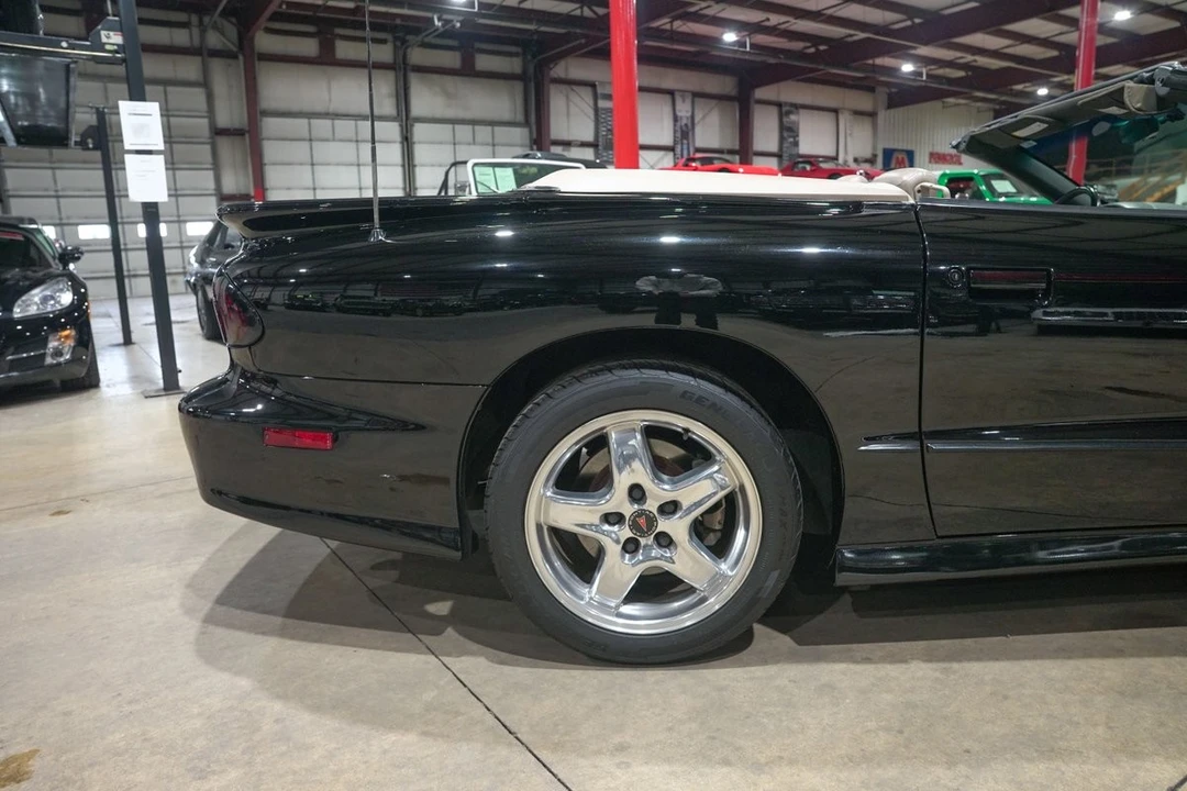 2001 Pontiac Firebird Trans Am 4th Gen - Image 9 of 31