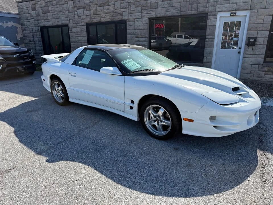 2001 Pontiac Firebird Trans Am 4th Gen - Image 2 of 10