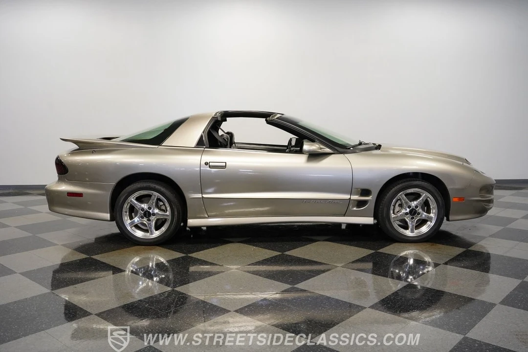 2001 Pontiac Firebird Trans Am 4th Gen - Image 16 of 31