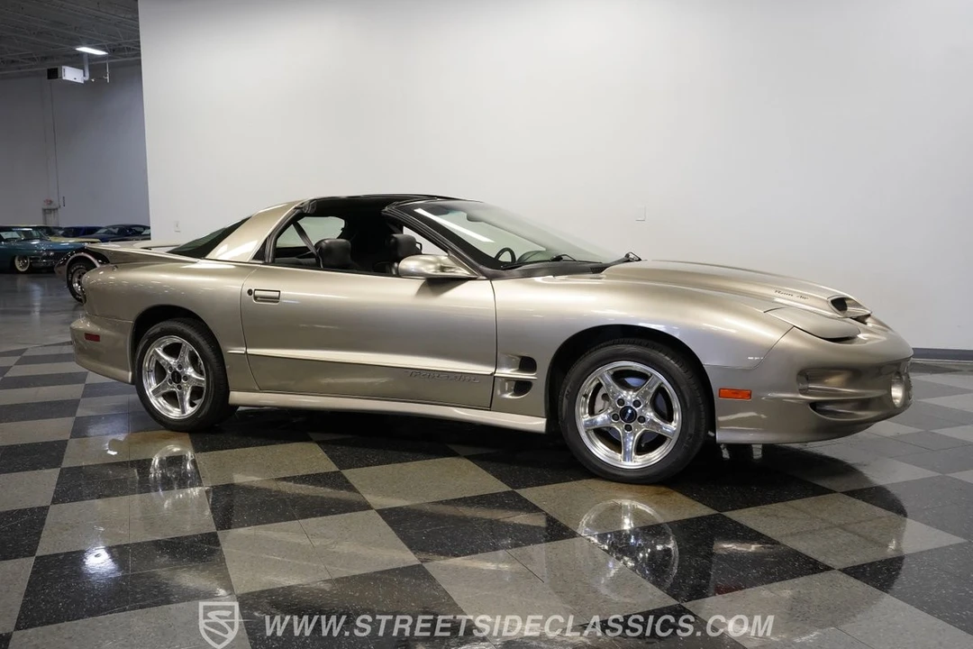2001 Pontiac Firebird Trans Am 4th Gen - Image 17 of 31