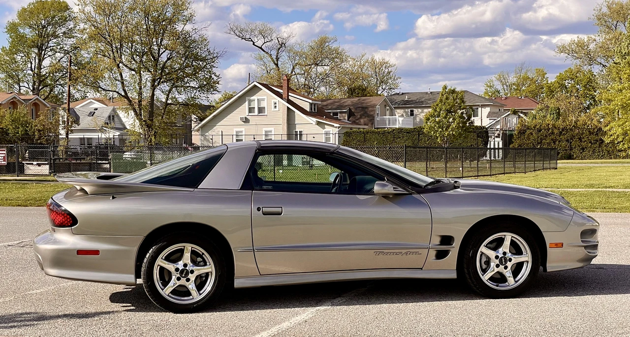 2001 Pontiac Firebird Trans Am 4th Gen - Image 19 of 31