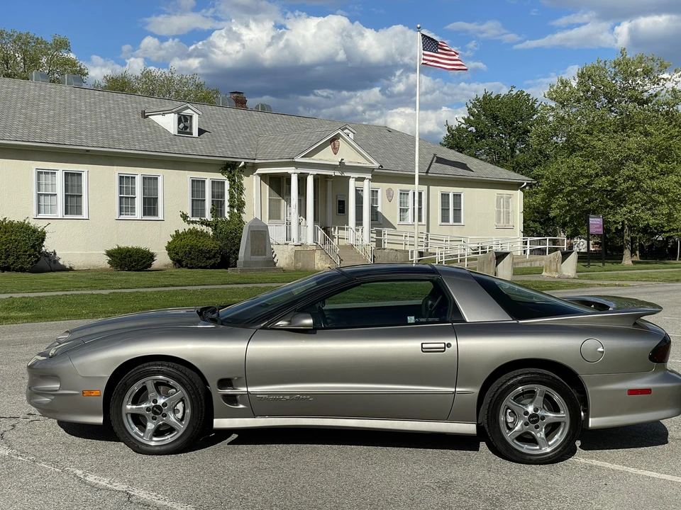 2001 Pontiac Firebird Trans Am 4th Gen - Image 3 of 31