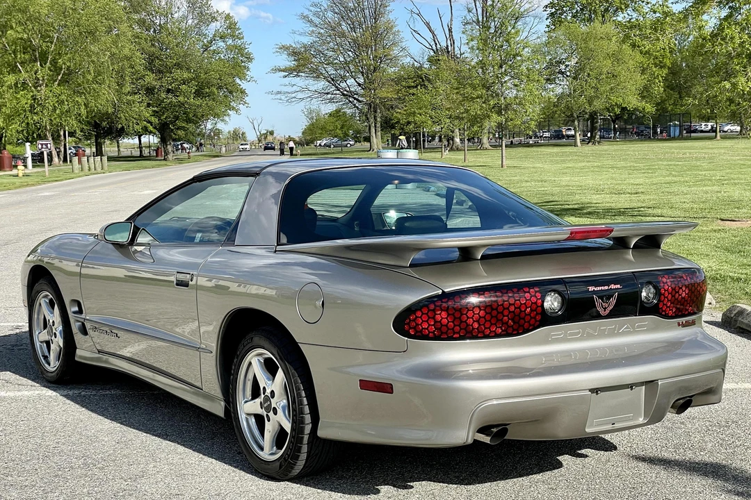 2001 Pontiac Firebird Trans Am 4th Gen - Image 13 of 31