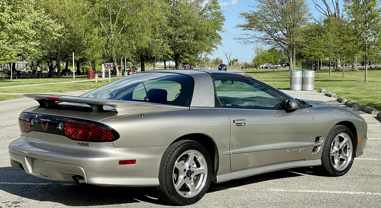 2001 Pontiac Firebird Trans Am 4th Gen - Image 17 of 31