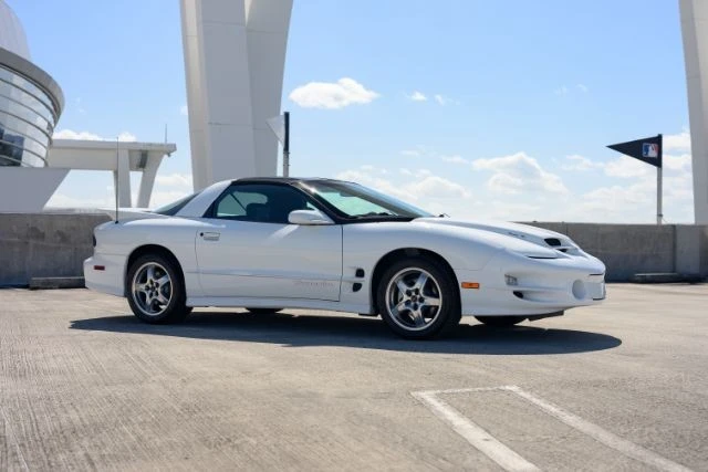 2001 Pontiac Firebird Trans Am 4th Gen - Image 6 of 17