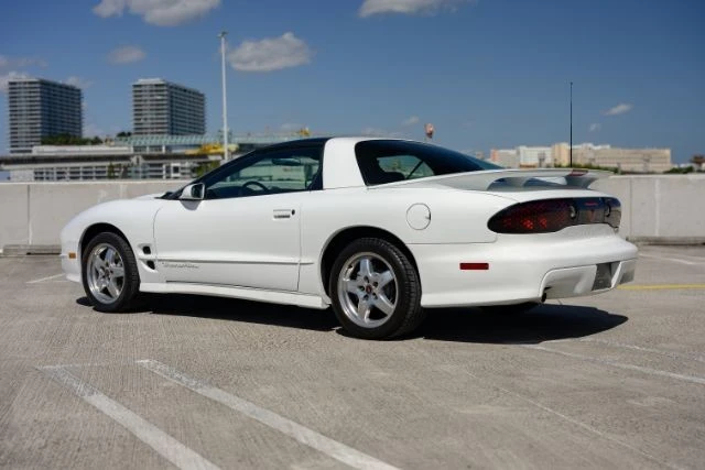 2001 Pontiac Firebird Trans Am 4th Gen - Image 3 of 17