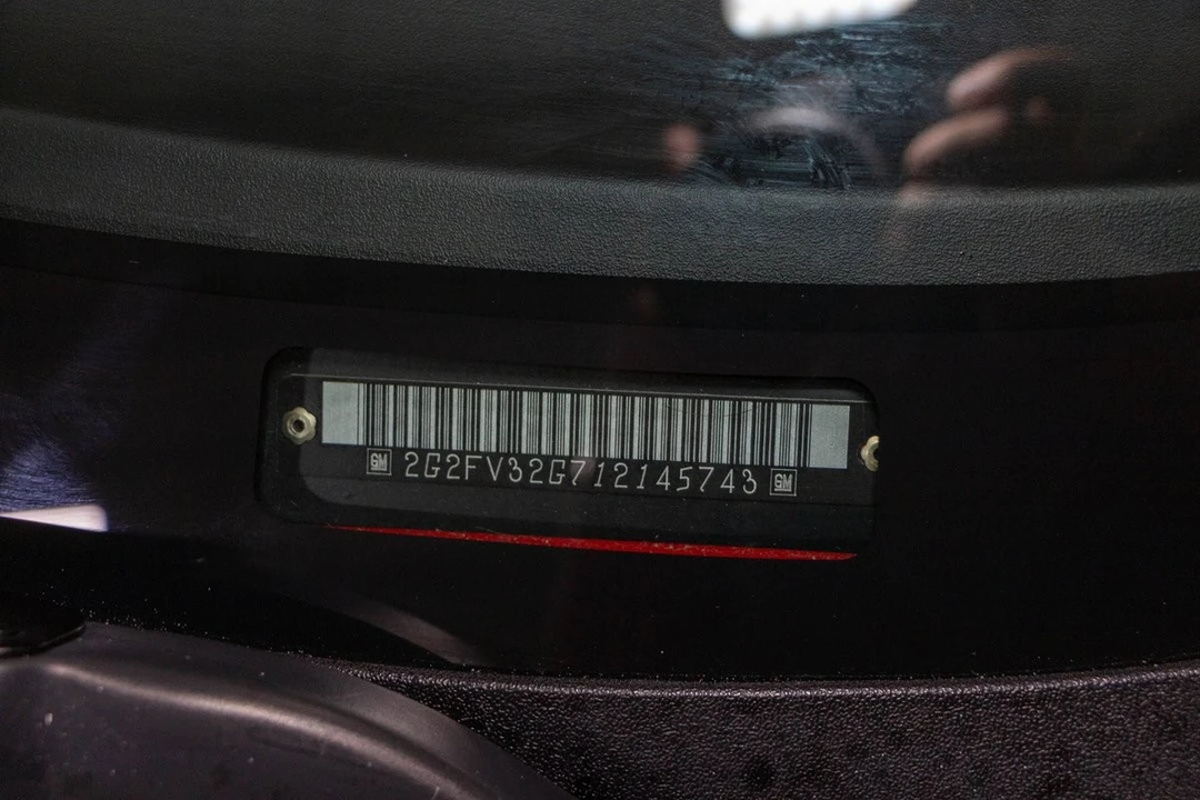 2001 Pontiac Firebird Trans Am 4th Gen - Image 15 of 31