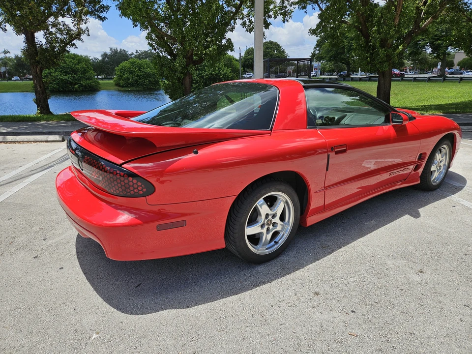 2001 Pontiac Firebird Trans Am 4th Gen - Image 25 of 31
