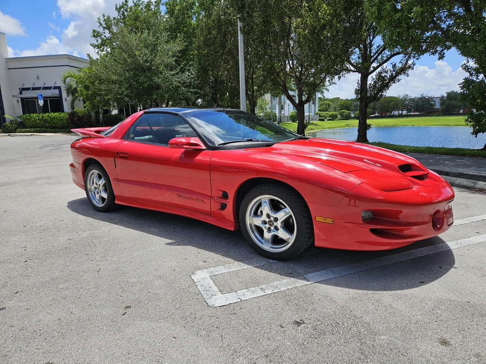 2001 Pontiac Firebird Trans Am 4th Gen - Image 9 of 31