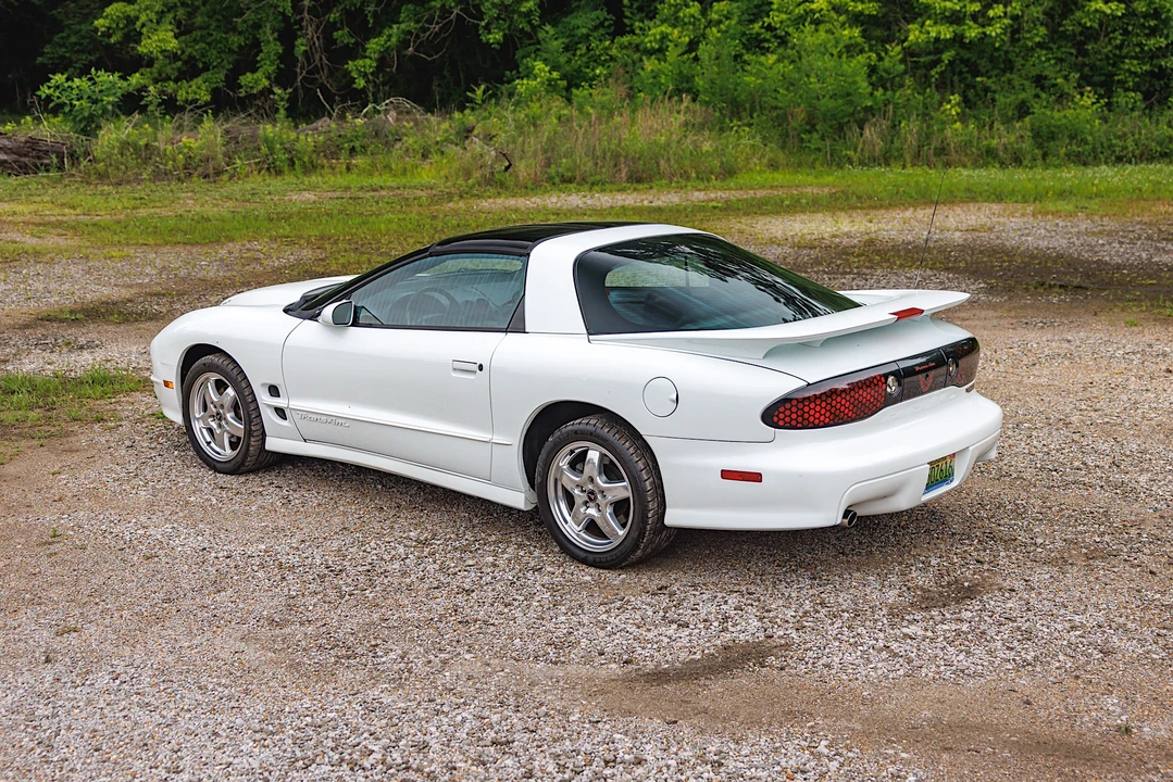 2001 Pontiac Firebird Trans Am 4th Gen - Image 14 of 31
