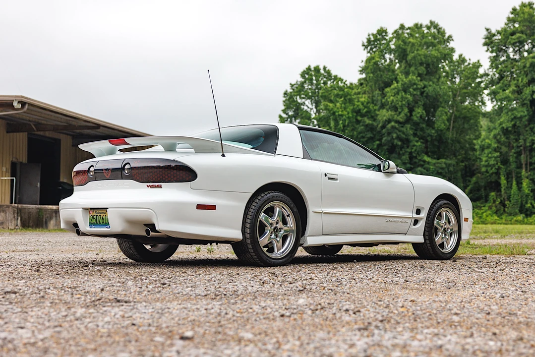 2001 Pontiac Firebird Trans Am 4th Gen - Image 9 of 31