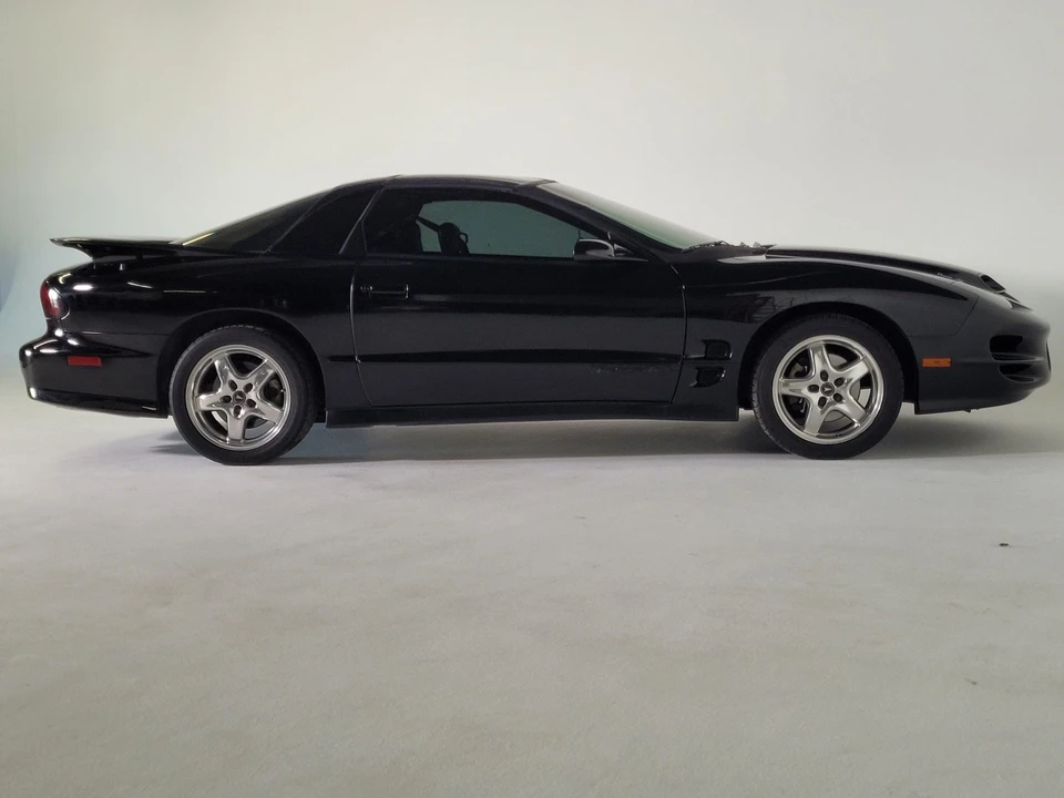 2001 Pontiac Firebird Trans Am 4th Gen - Image 27 of 31