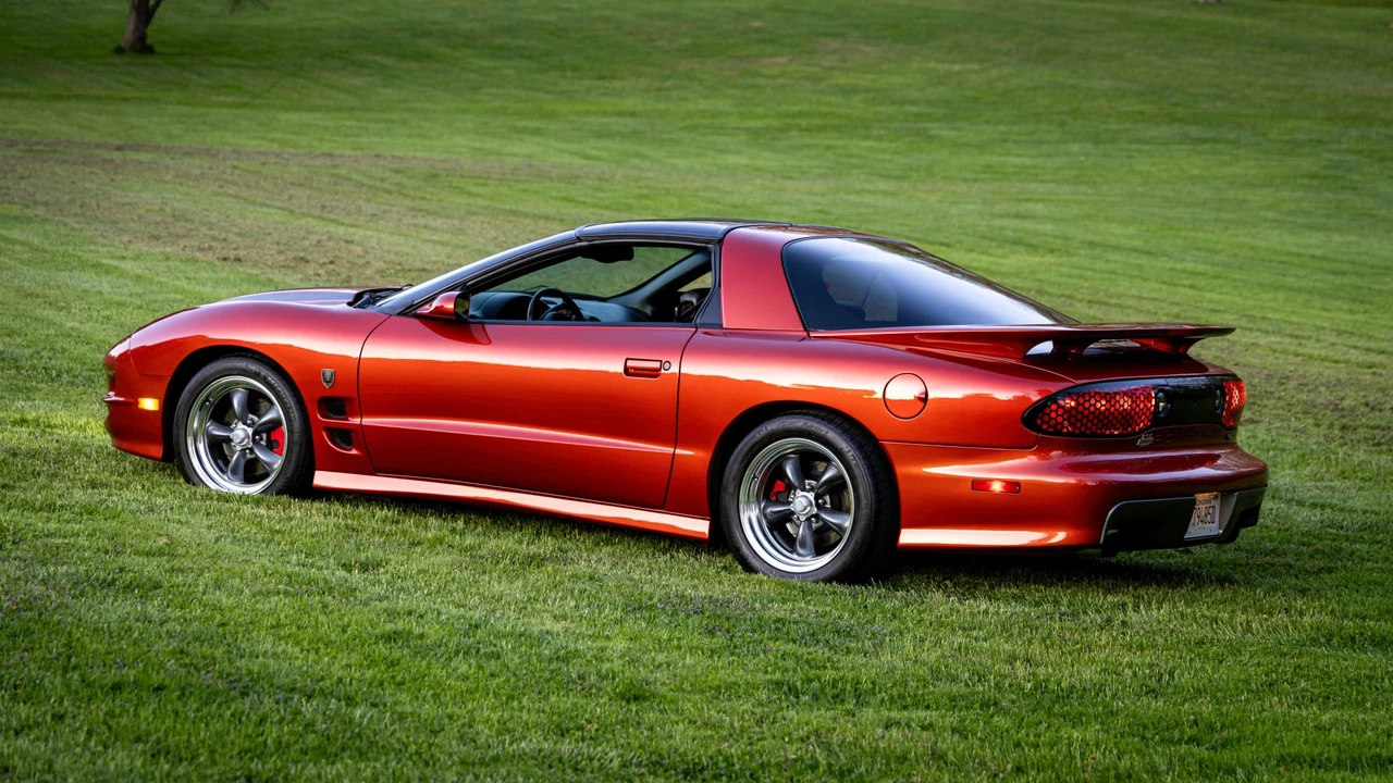 2001 Pontiac Firebird Trans Am 4th Gen - Image 28 of 31