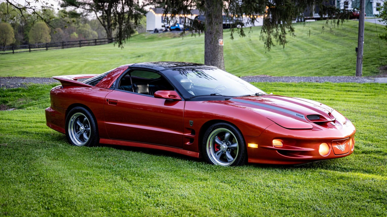 2001 Pontiac Firebird Trans Am 4th Gen - Image 2 of 31