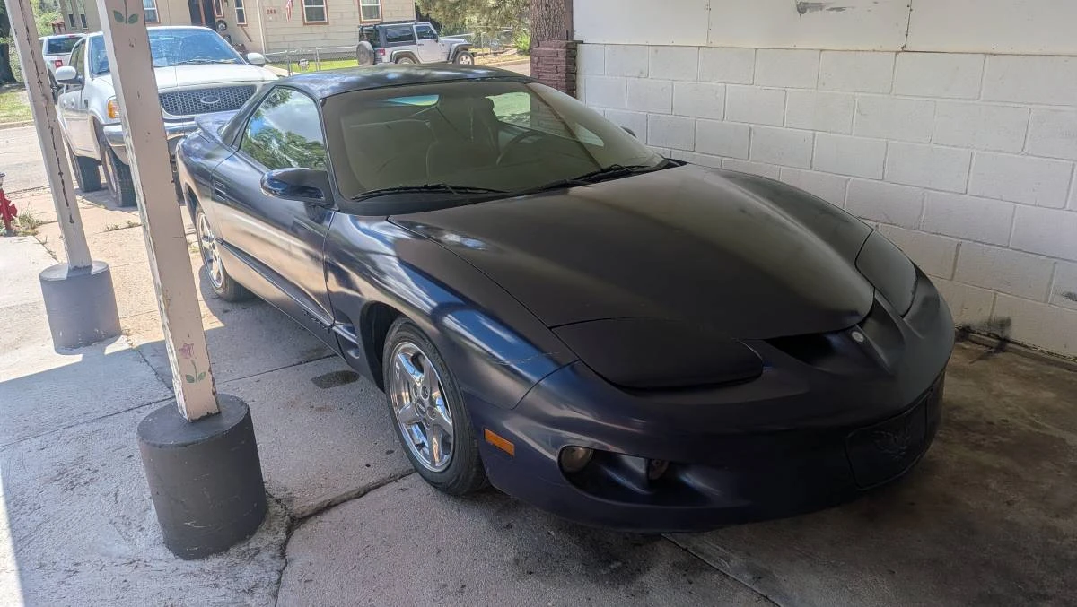 2001 Pontiac Firebird 4th Gen - Image 2 of 9