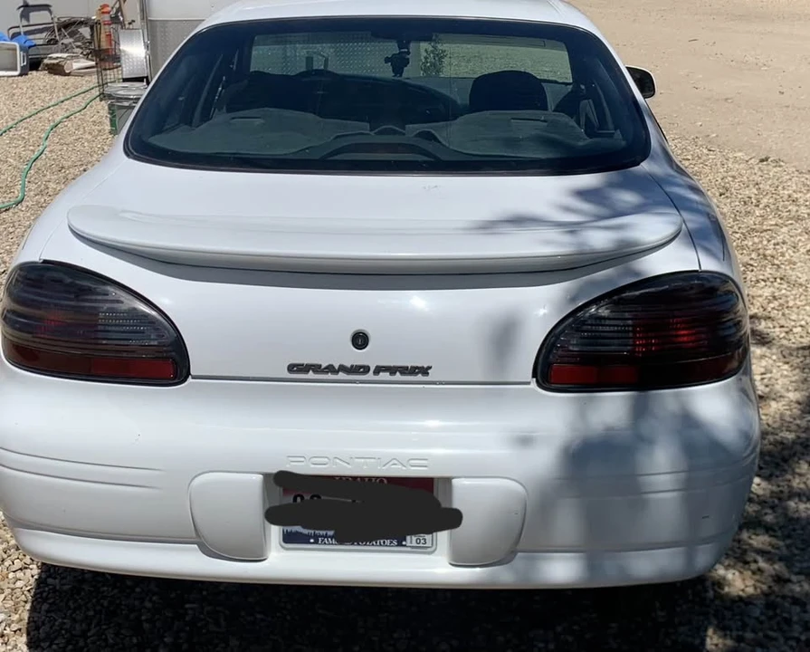 2001 Pontiac Grand Prix 3rd+ Gen - Image 2 of 10