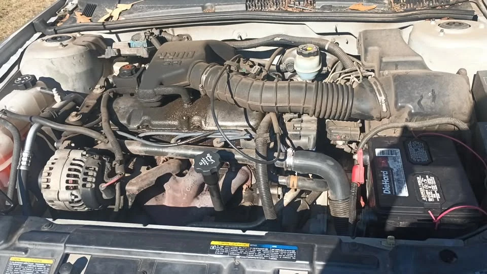 2001 Pontiac Sunfire - Image 8 of 8