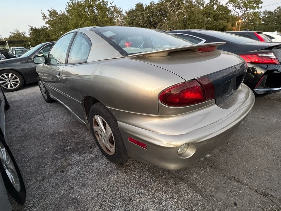 2001 Pontiac Sunfire - Image 4 of 9