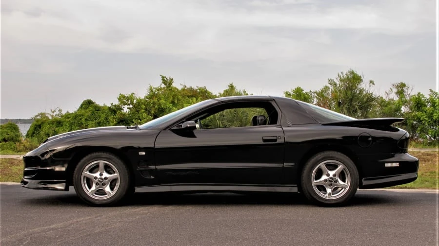 2001 Pontiac Firebird Trans Am 4th Gen - Image 2 of 13