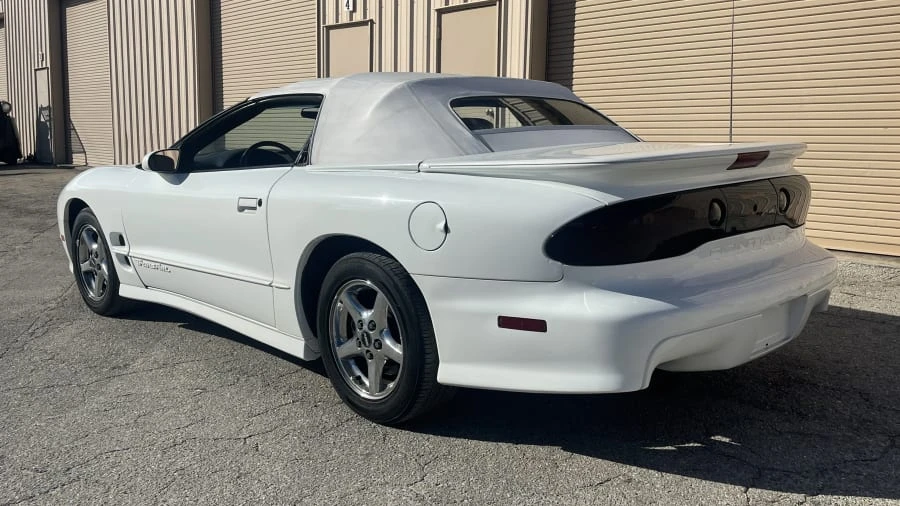 2001 Pontiac Firebird Trans Am 4th Gen - Image 8 of 8