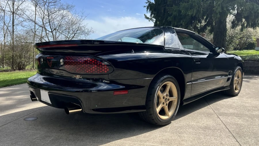2001 Pontiac Firebird Trans Am 4th Gen - Image 3 of 16
