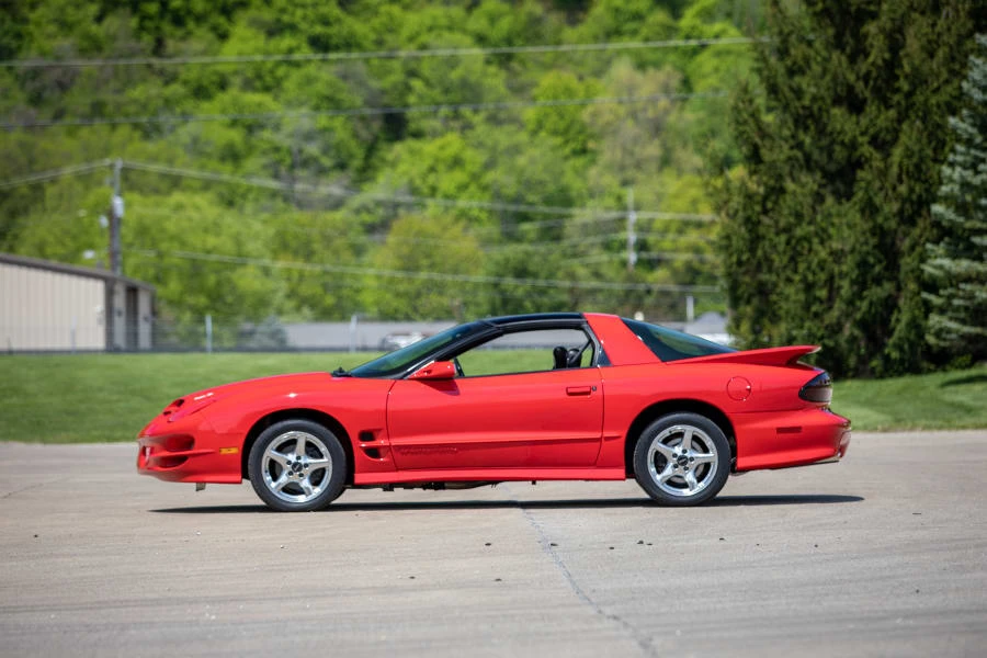 2001 Pontiac Firebird Trans Am 4th Gen - Image 2 of 28