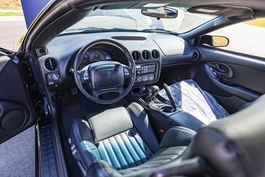 2001 Pontiac Firebird Trans Am 4th Gen - Image 18 of 31