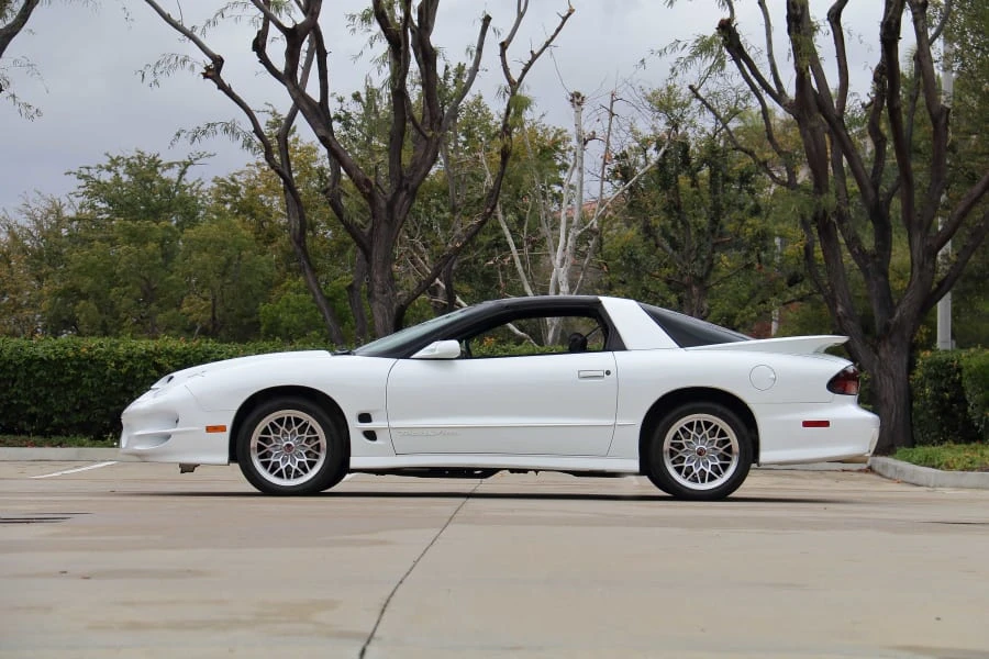 2001 Pontiac Firebird Trans Am 4th Gen - Image 8 of 30