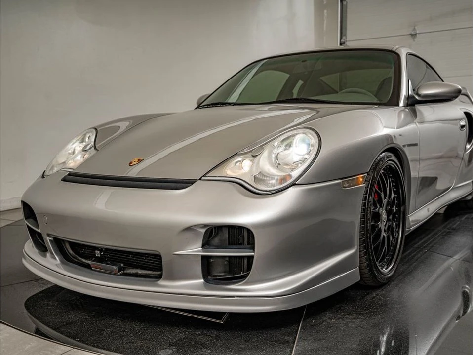 2001 Porsche 996 Carrera - Image 17 of 20