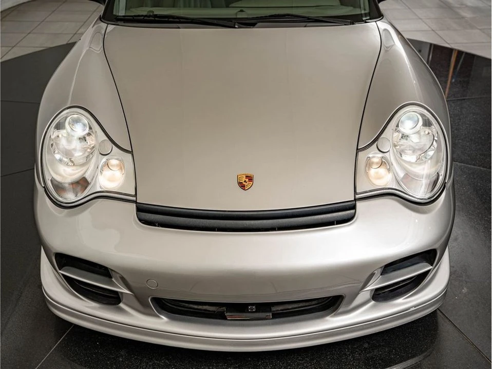 2001 Porsche 996 Carrera - Image 19 of 20
