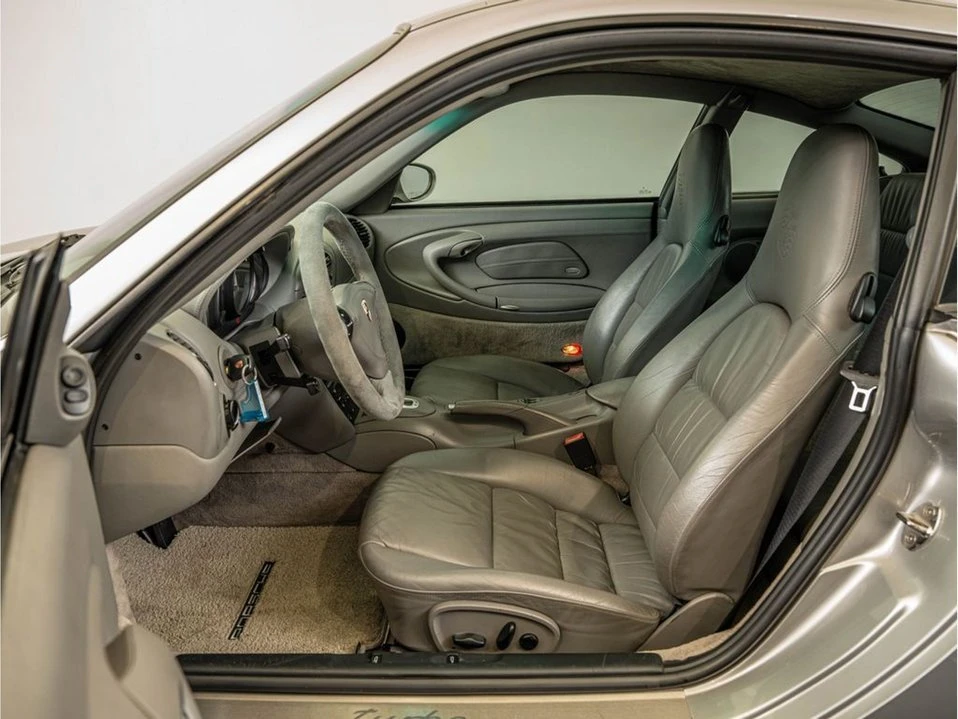 2001 Porsche 996 Carrera - Image 5 of 20