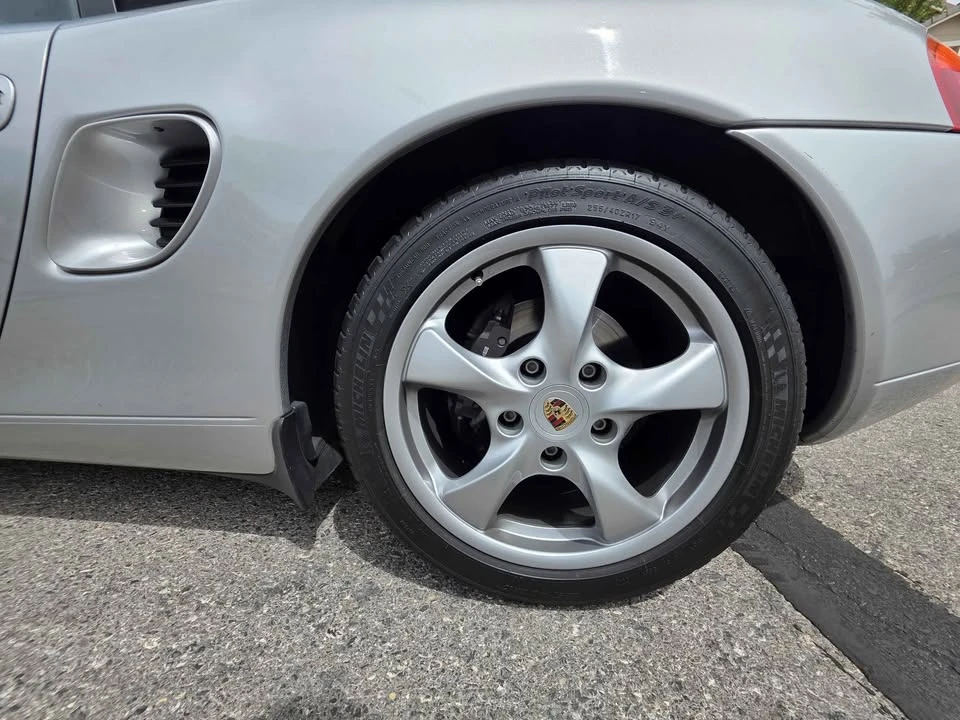 2001 Porsche 986 Boxster - Image 19 of 20