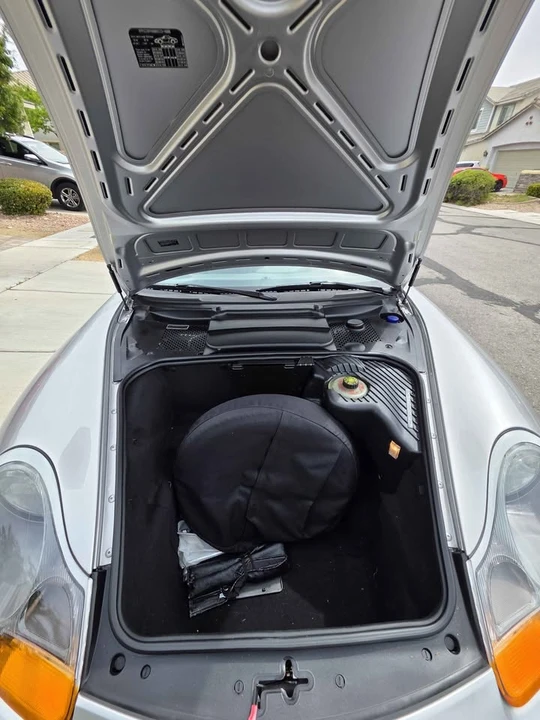 2001 Porsche 986 Boxster - Image 10 of 20