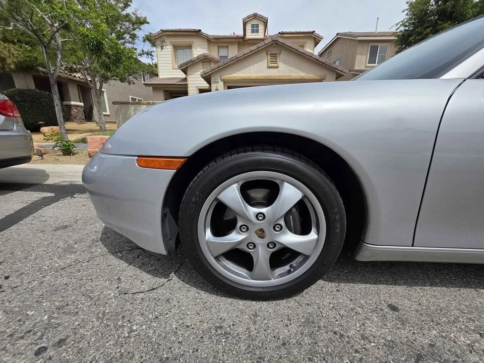 2001 Porsche 986 Boxster - Image 18 of 20