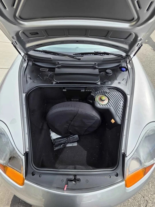 2001 Porsche 986 Boxster - Image 9 of 20