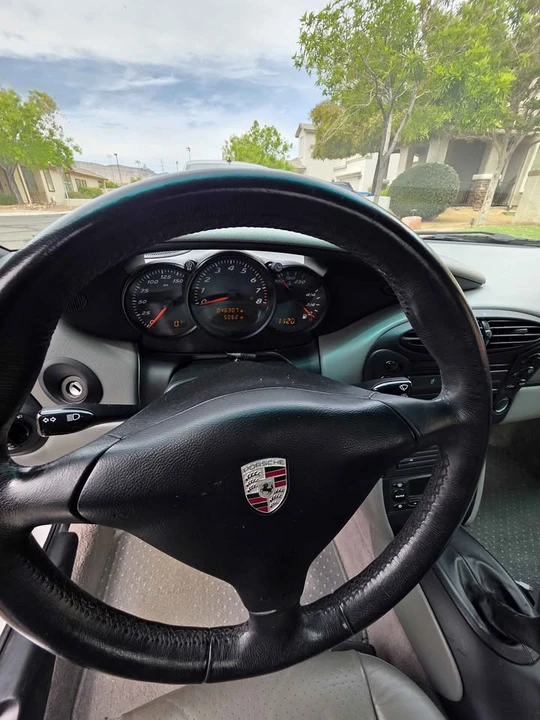 2001 Porsche 986 Boxster - Image 16 of 20