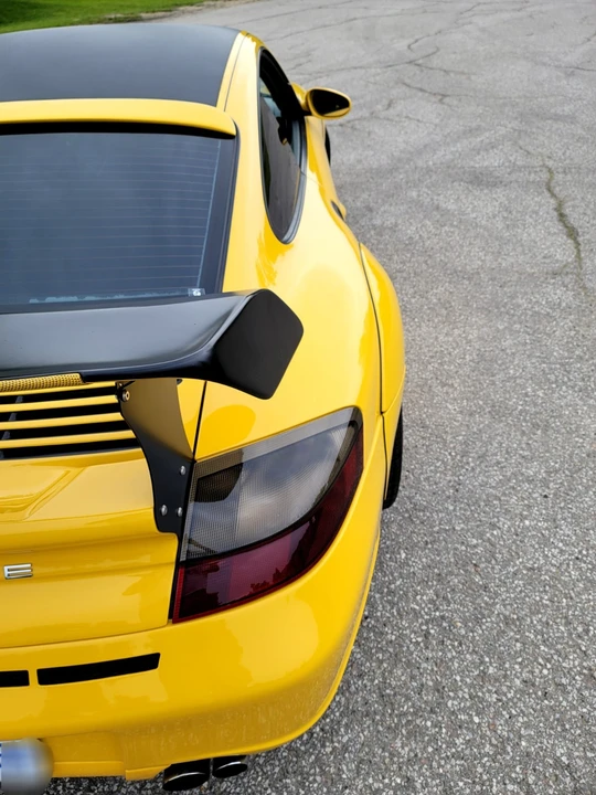2001 Porsche 996 Carrera - Image 10 of 31