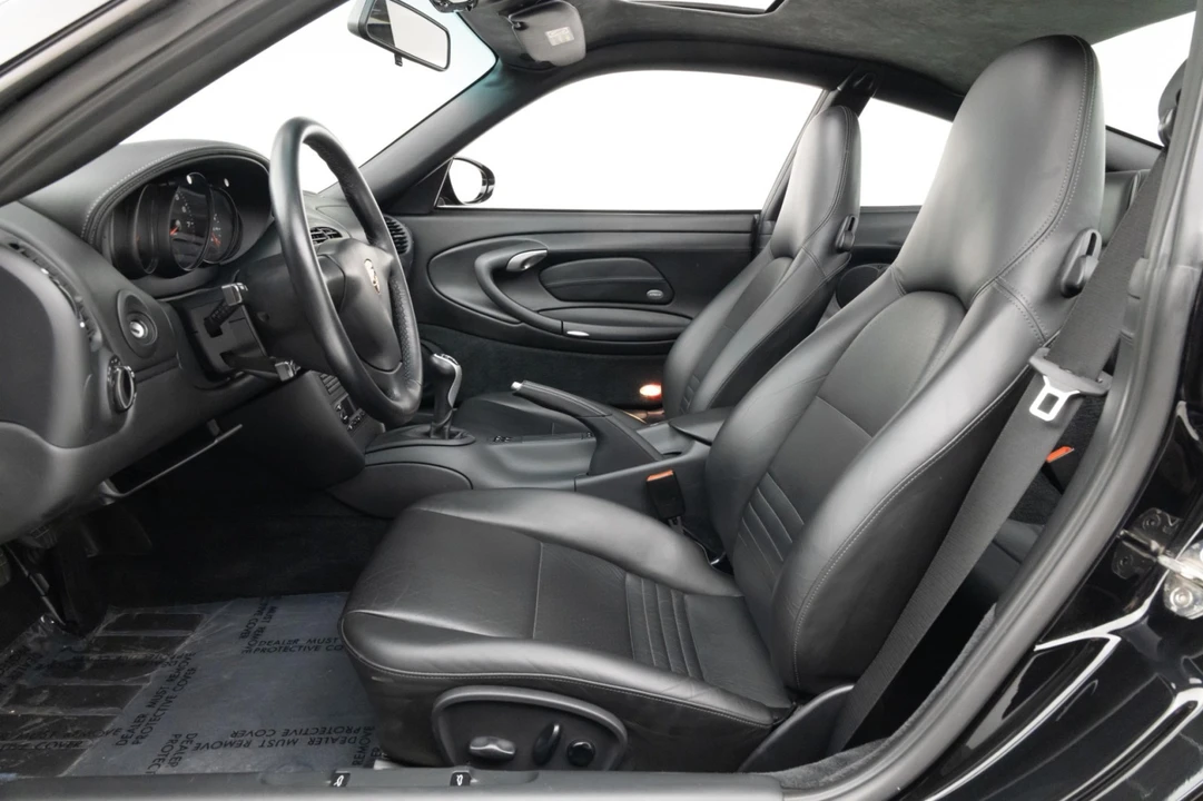 2001 Porsche 996 Carrera - Image 18 of 31
