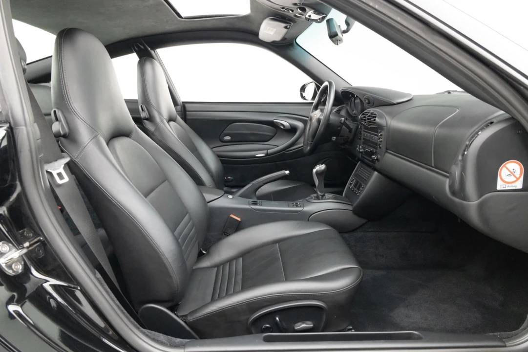 2001 Porsche 996 Carrera - Image 20 of 31