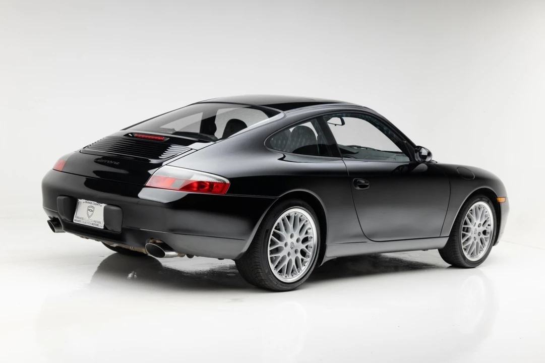 2001 Porsche 996 Carrera - Image 11 of 31