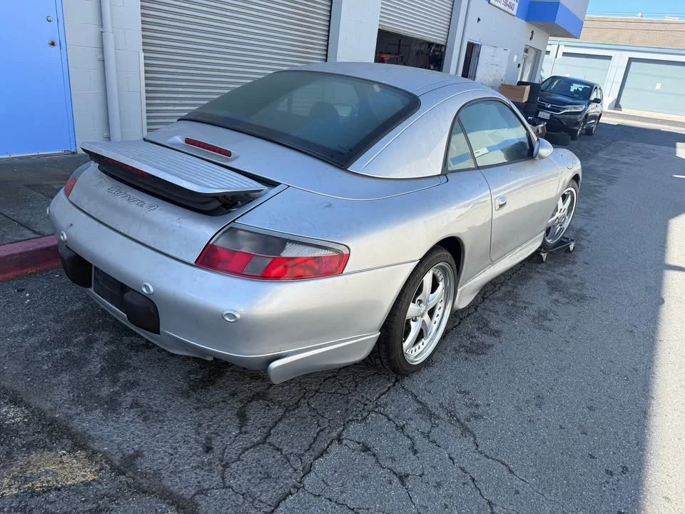 2001 Porsche 996 Carrera 4 - Image 2 of 10