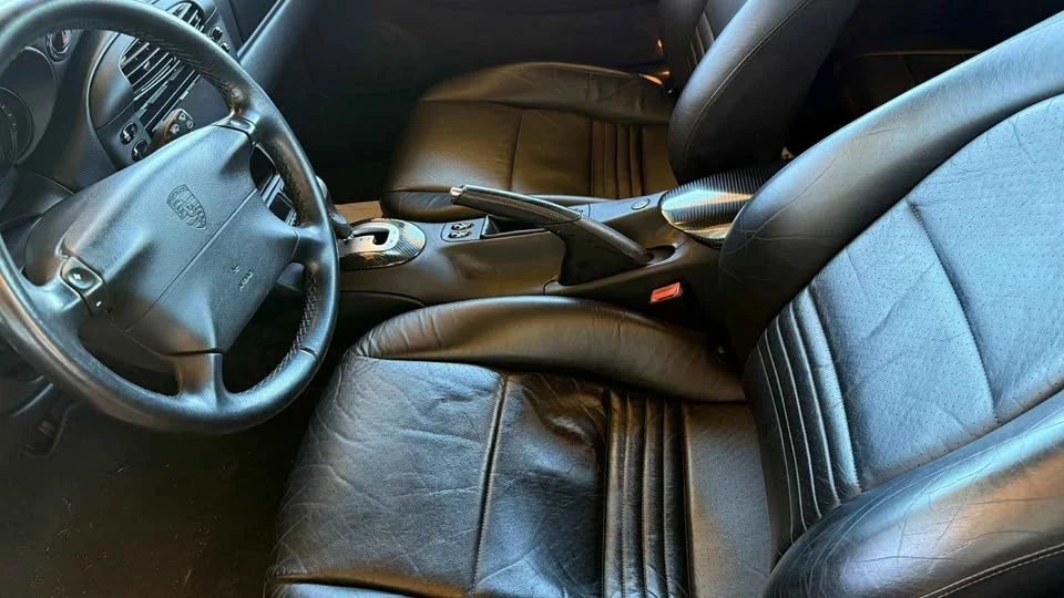 2001 Porsche 996 Carrera - Image 10 of 12