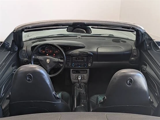 2001 Porsche 996 Carrera - Image 15 of 20