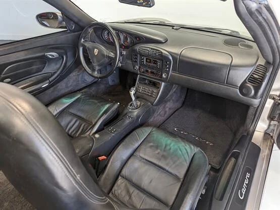 2001 Porsche 996 Carrera - Image 13 of 20