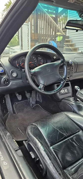 2001 Porsche 996 Carrera - Image 9 of 9