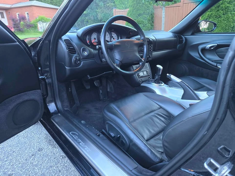 2001 Porsche 996 Carrera - Image 11 of 20