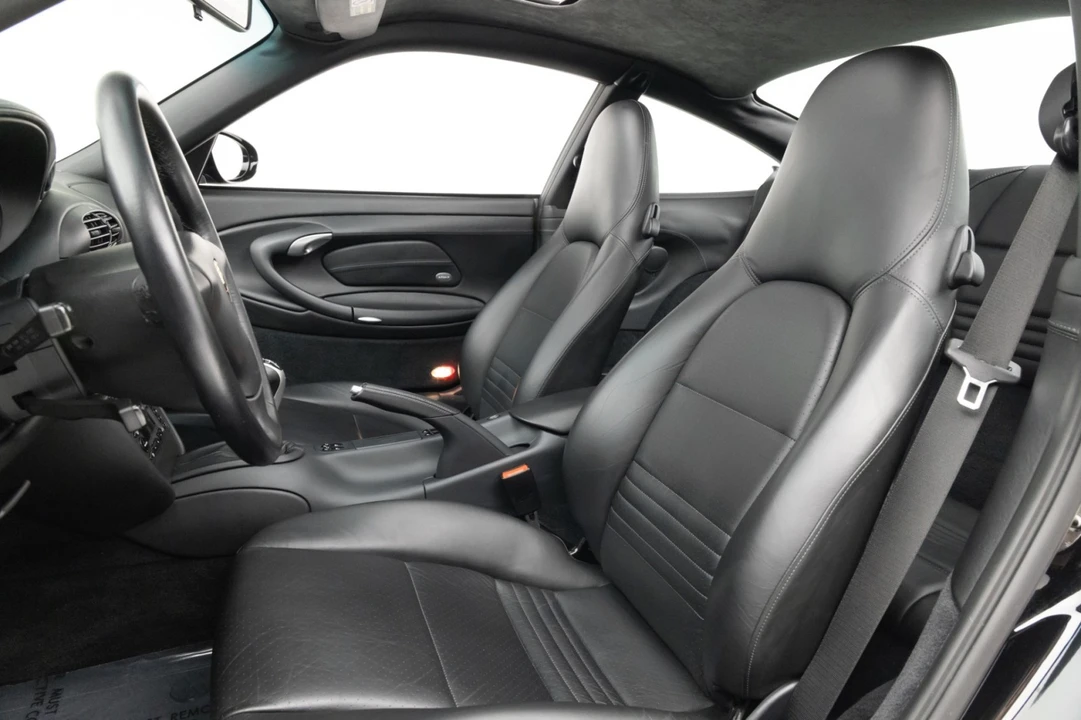 2001 Porsche 911 - Image 8 of 31