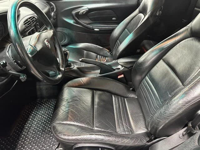 2001 Porsche 996 Carrera - Image 18 of 31